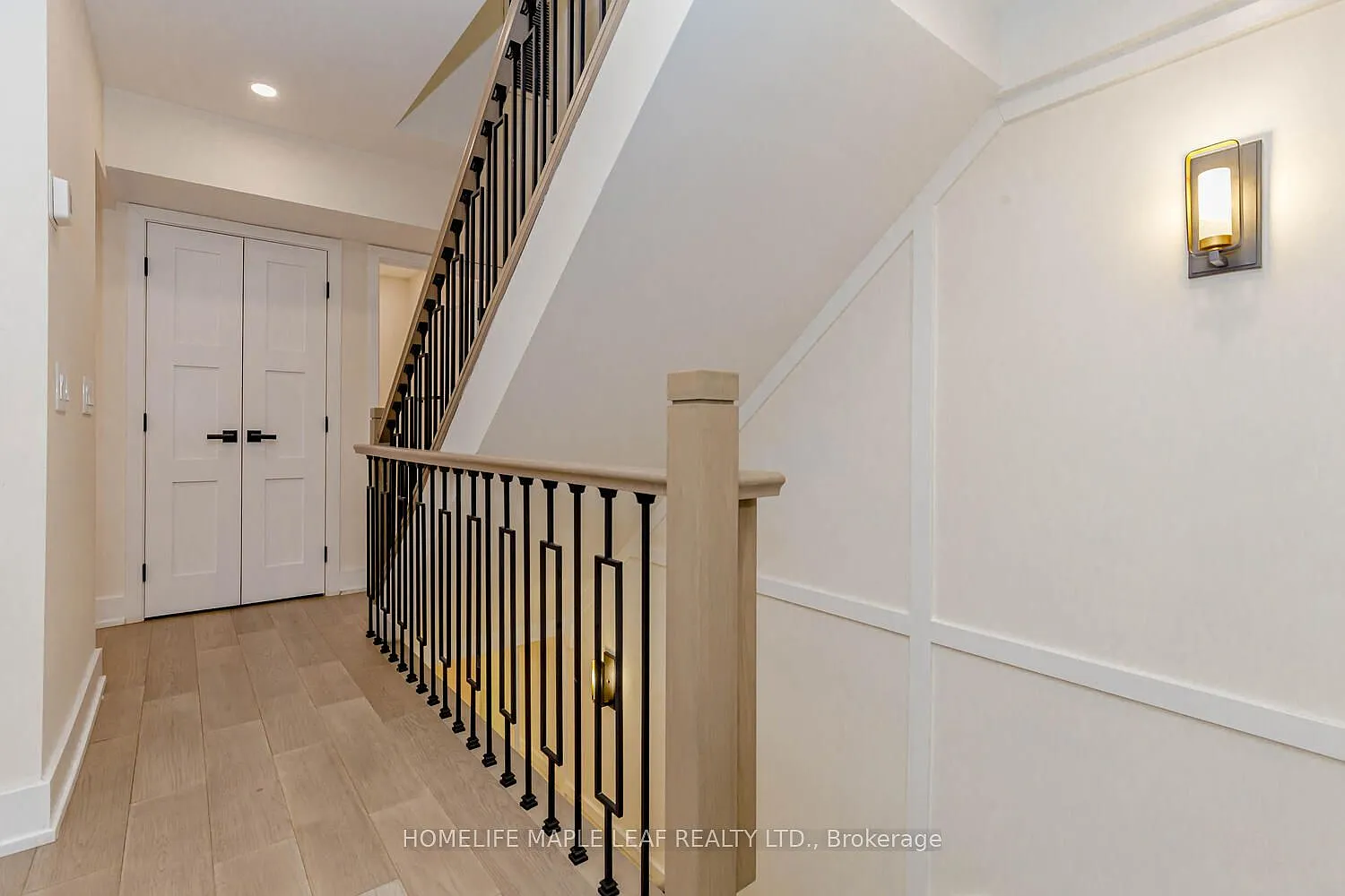 2 bed, $4,400 — Photo 4