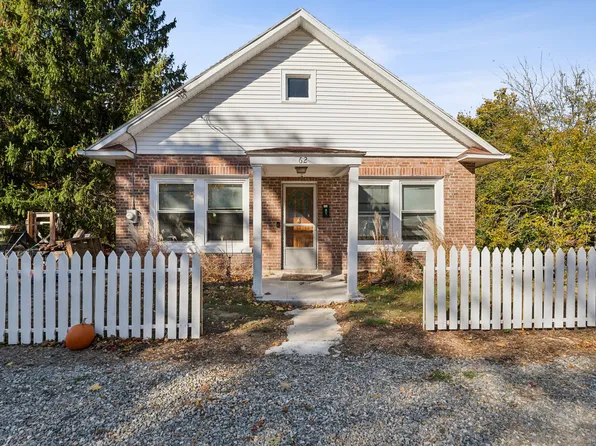 62 Woodside Avenue, Norwich, CT 06360