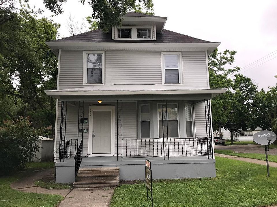 1st image of 927 Butterworth St SW