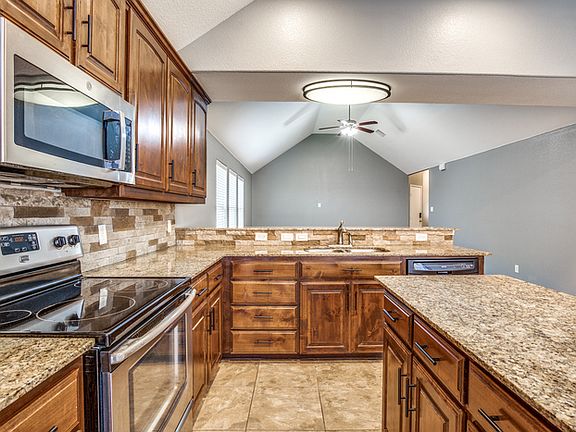 4th image of 5500 Old Orchard Dr
