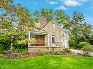 4850 Rolling Hills Rd, Pittsburgh, PA 15236