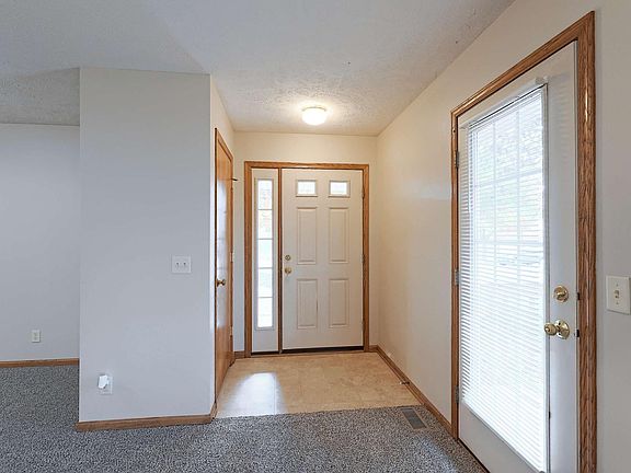 2nd image of 8640 Delphinium Ln