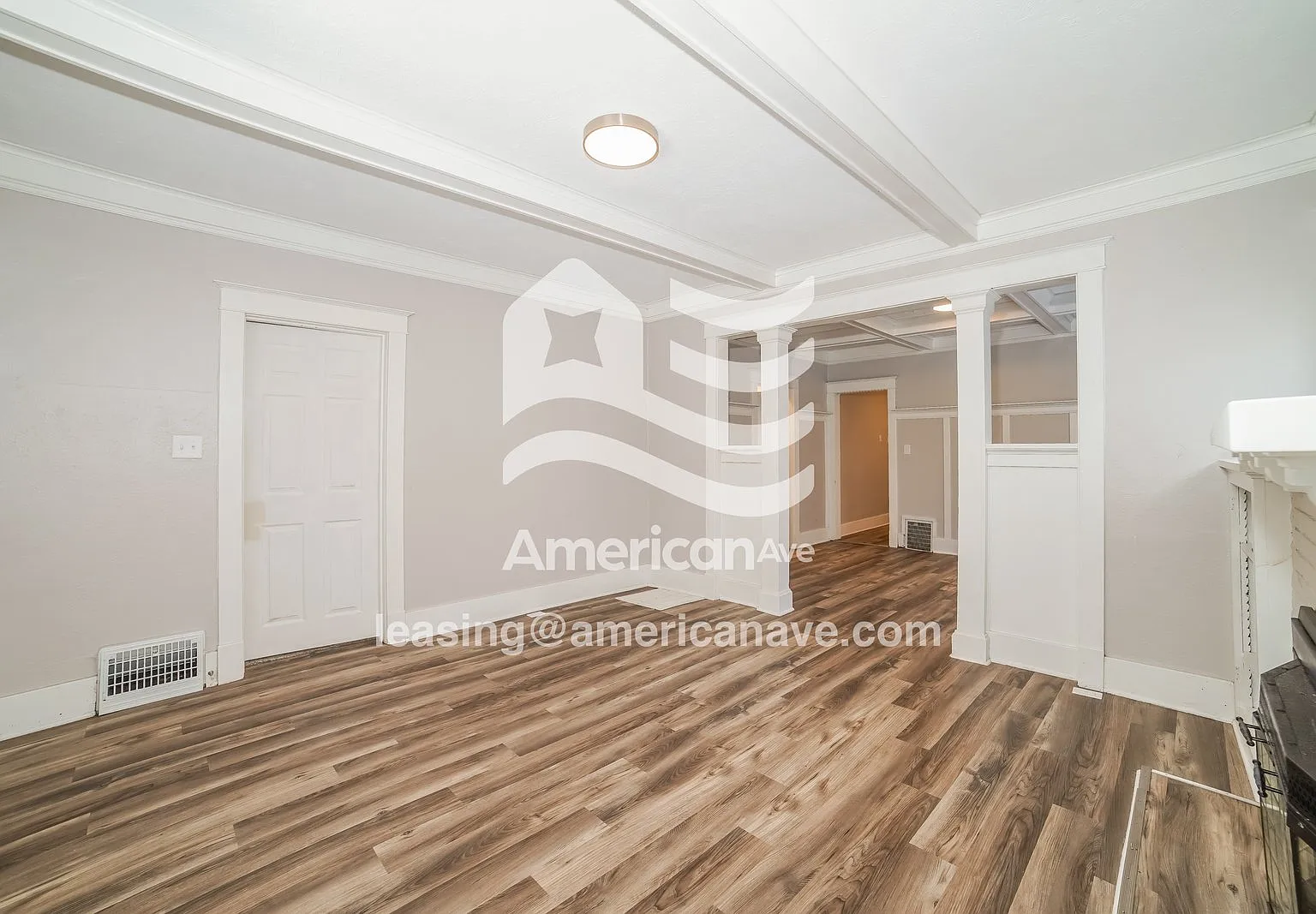 2 bed, 1.0 bath, 988 sqft, $797 — Photo 3