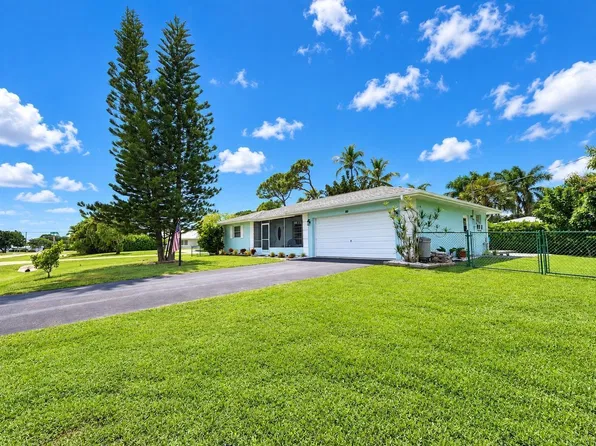 105 Valley Dr, Bonita Springs, FL 34134