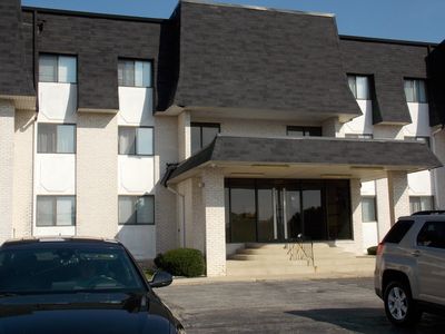 2371 Deerpath Dr UNIT 104, Schererville, IN, 46375