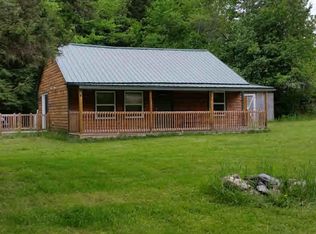 569 S Richford Rd, Richford, VT 05476