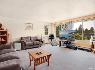 15238 10th Ave SW #8, Seattle, WA 98166