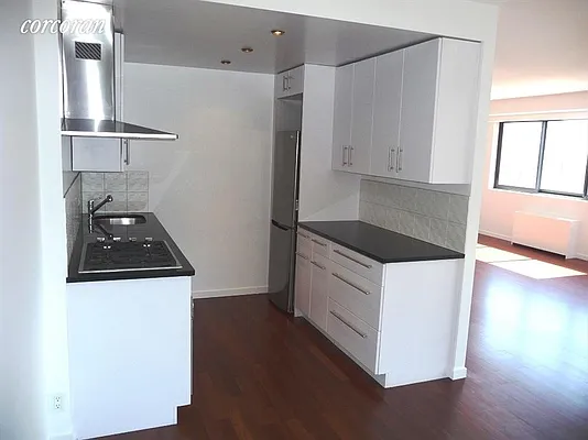 Rented by Corcoran | media 8