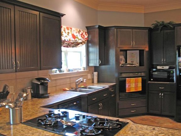 5th image of 40 Fairway Oaks Dr