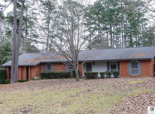 2104 Greenbriar Dr, Ruston, LA 71270