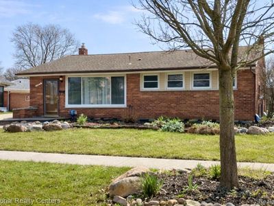 35327 W Chicago St, Livonia, MI, 48150