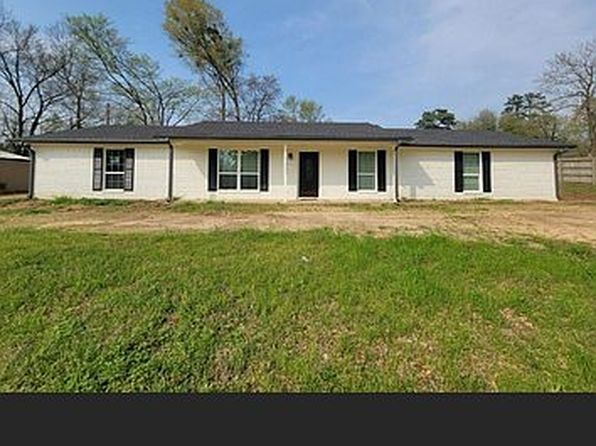 3211 Welch Rd