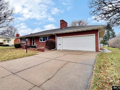 1960 Parkview Dr, Fremont, NE, 68025