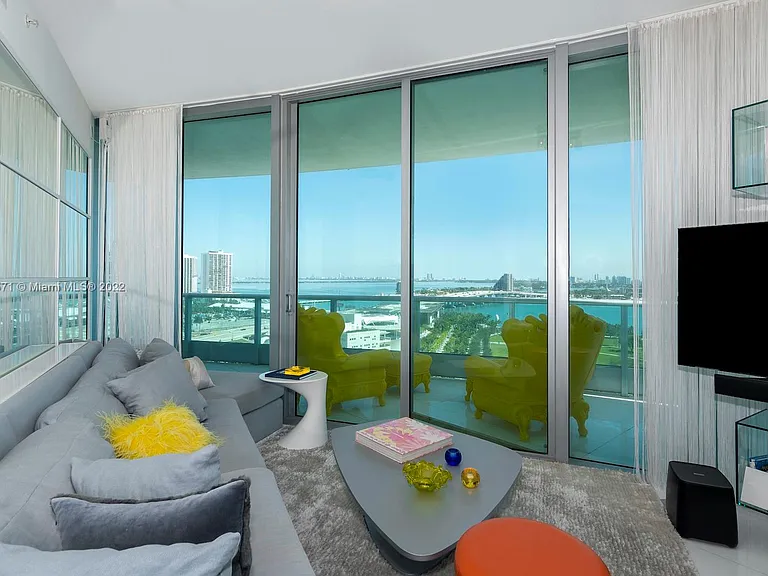 900 Biscayne Blvd #2006 — Photo 16