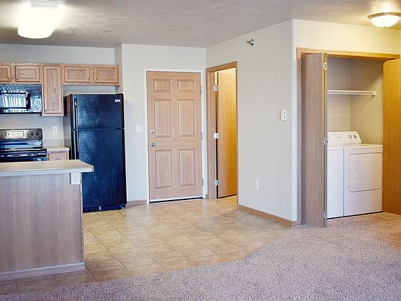 4th image of 2717 5th St NW #103B