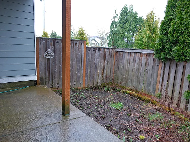 10926 SW Sage Ter — Photo 17