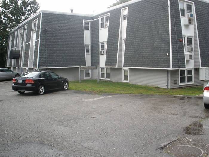 1st image of 1 Grant Ct APT 8