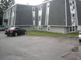 1 Grant Ct APT 8, Lincoln, RI 02865
