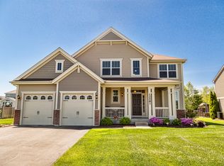 12481 Lions Chase Ln, Huntley, IL 60142