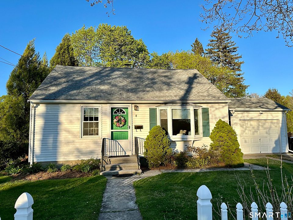 1st image of 8 Maplewood Drive