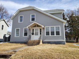 708 State St, Tama, IA 52339