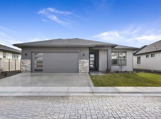 3695 W Balducci Dr, Meridian, ID 83646