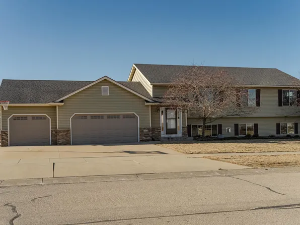 401 7th Ave NE, Hayfield, MN 55920