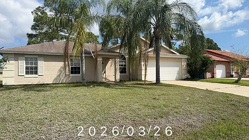 521 Londonderry Cir SE Photo 1