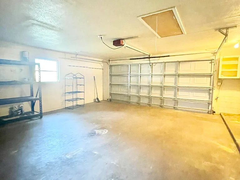 3025 Briarwood Ln — Photo 38