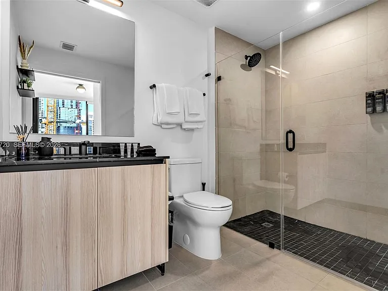 225 N Miami Ave #1701 — Photo 18