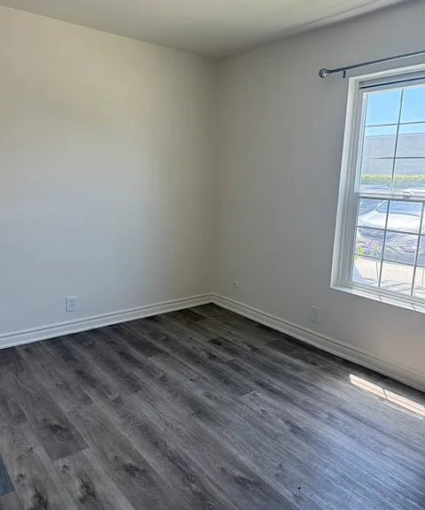 2214 College Ave #1 — Photo 8