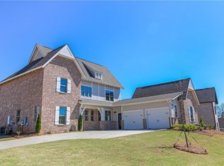 1608 James Burt Pkwy, Auburn, AL 36830