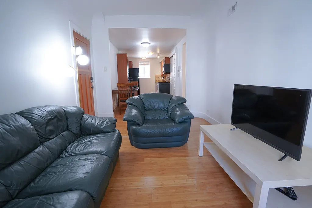 613 Westgate Ave — Photo 3