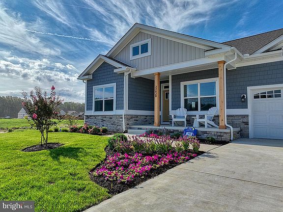 2nd image of 26040 Hayfield Ln #34