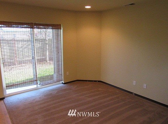4th image of 17603 79th Avenue Ct E #2