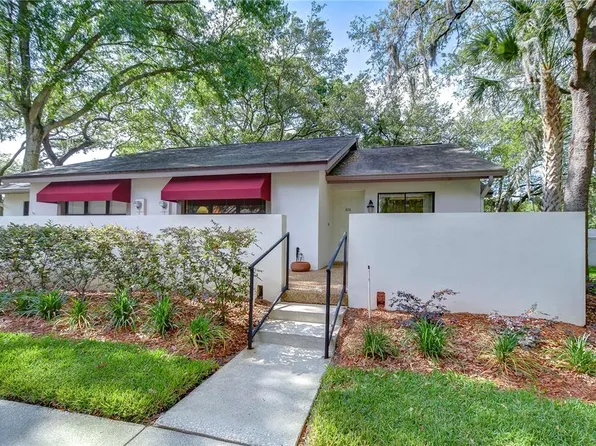 826 Oak Park Pl, Brandon, FL 33511