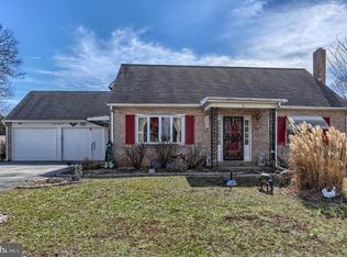 732 Gunnison Rd, York, PA 17404