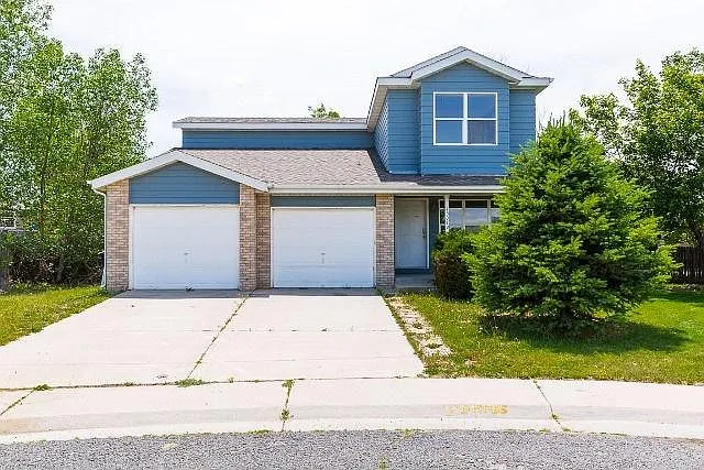 3 bed, 2.5 bath, 2291 sqft, $2,795 — Photo 1