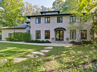 661 Maple Ave, Lake Bluff, IL 60044