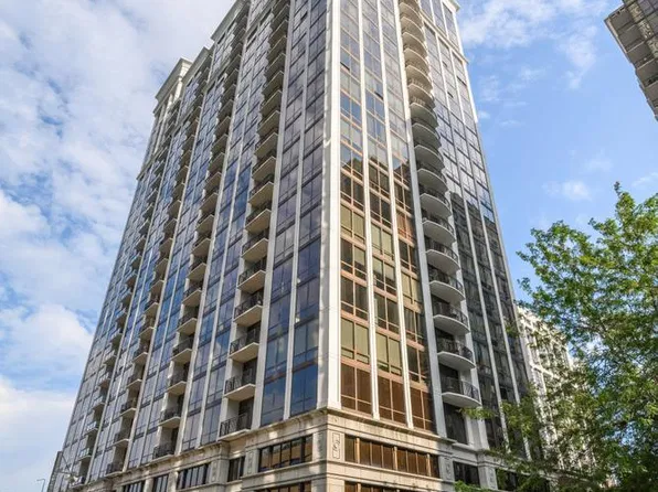 233 E 13th St APT 904, Chicago, IL 60605