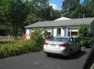 6131 Mill Rd, Egg Harbor Township, NJ 08234