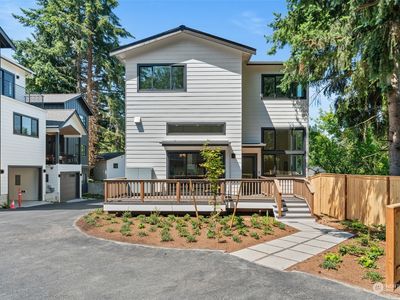 10048 Ravenna Avenue NE, Seattle, WA, 98125