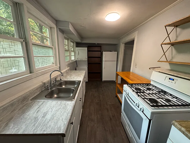 1203 Euclid Ave #2 — Photo 5