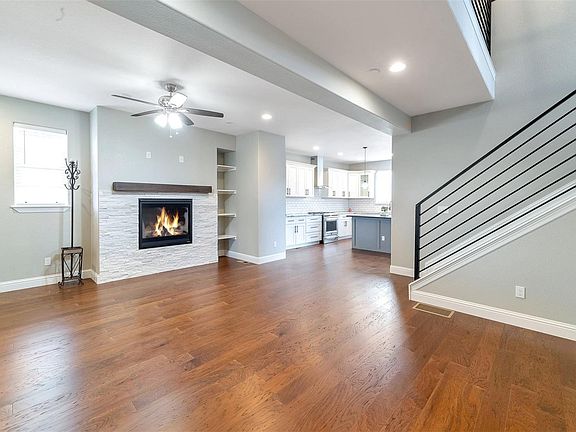 3rd image of 10561 Xanadu St