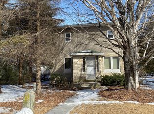 2113 S 16th St, Manitowoc, WI 54220