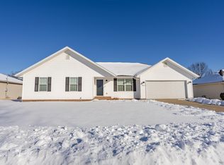 2321 E Lee St, Republic, MO 65738