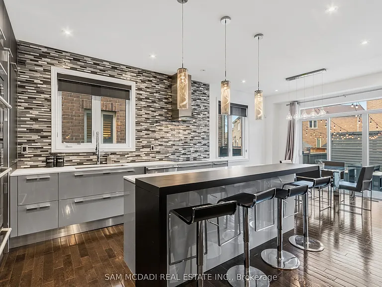 59 Kalmia Rd — Photo 15