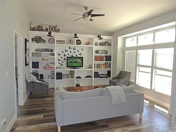 3rd image of 42470 Alexander Dr