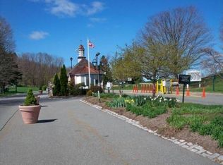 14 Canada Goose Dr, Hackettstown, NJ 07840