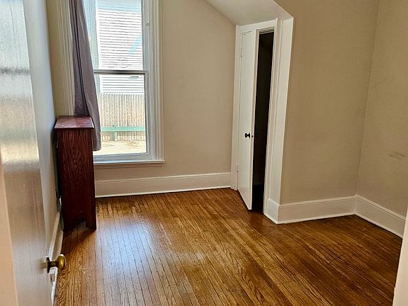 5th image of 1504 Glencoe Ave APT 1